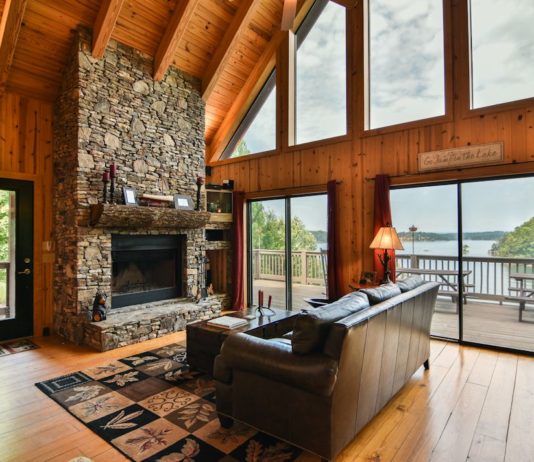 inmobles-lujosos-condado-oconee-se-vende-en-lago-keowee