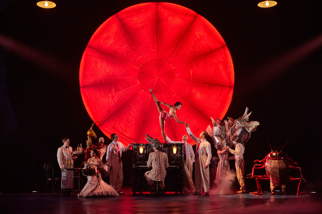 luzia-cirque-du-soleil-atlanta-26141-Adagio