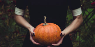 trending-halloween-ideas-scary-movies-atlanta-latinos-magazine