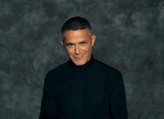 alejandro-sanz-2019-premio-lo-nuestro-2019