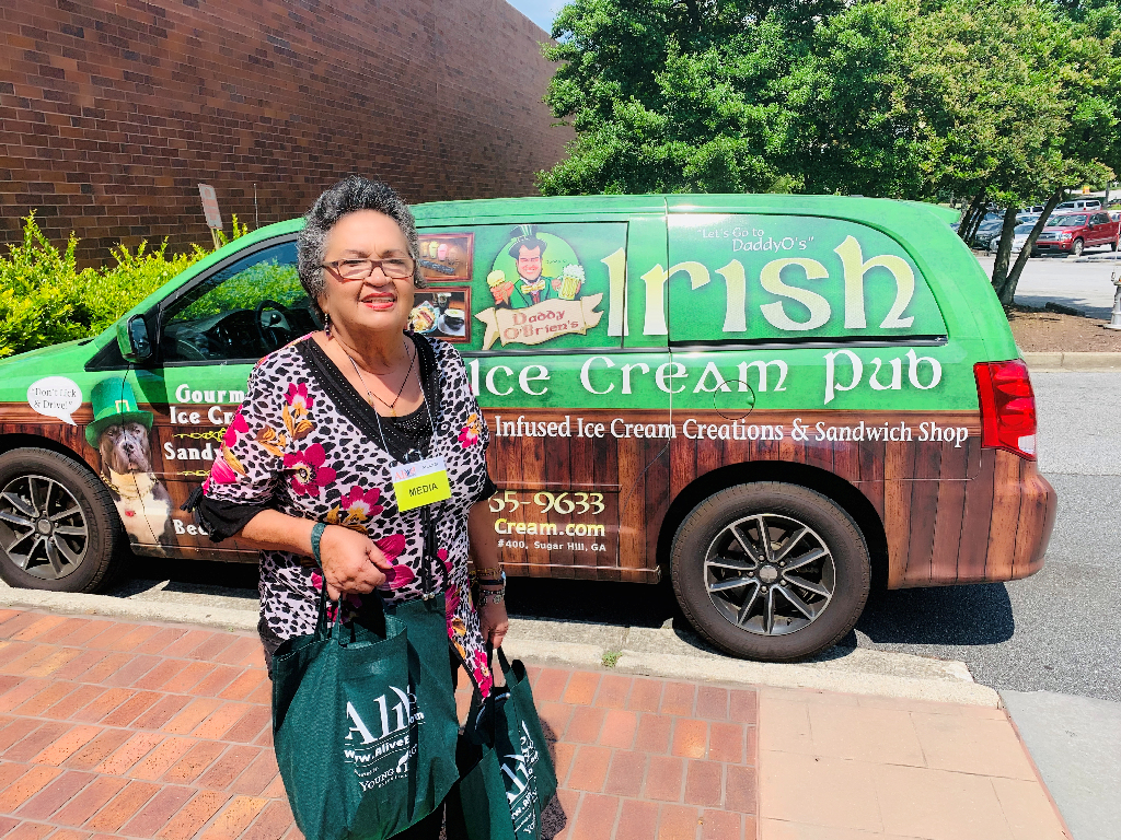 alive-expo-2019-young-living-essential-oils-atlanta-latinos-magazine