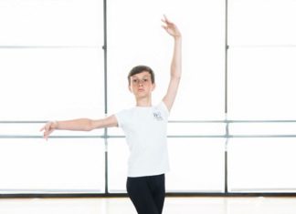 Alexei-Bauereis-dance-pose-things-we-wish-to-say-book