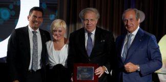 Luis Almagro Premio Mastermind