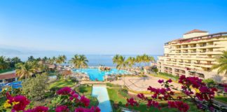 mariott-puerto-vallarta-resort-and-spa-panoramic-view