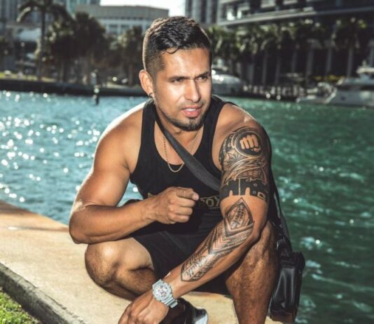 AlexFitBox-Celebrity-Fitness-Instructo