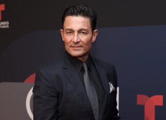 telemundo fernando colunga proxima miniserie elenco
