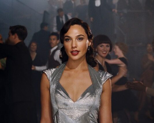 Belleza-Gal-Gadot-Death-on-the-Nile