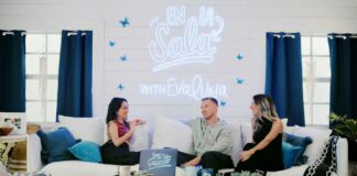 en la sala con evaluna