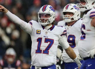 Bills poking fun at Patriots tops NFL Week 15 trolls