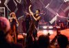 Arjona juega (y golea) como local