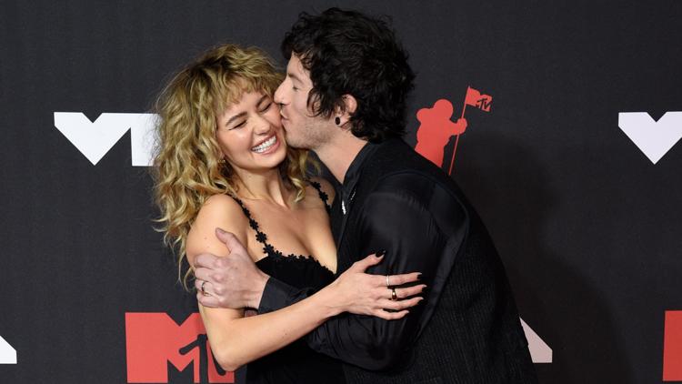 Debby Ryan and Josh Dun welcome their first child