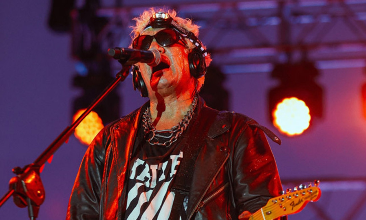 Denuncian a funcionarios y productoras tras el regreso de Pity Álvarez a los escenarios