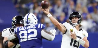 Despite red zone issues, Jags are a win from AFC South title