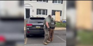 Detienen a trabajadores hispanos en Chirilagua, Virginia – Telemundo Washington DC (44)