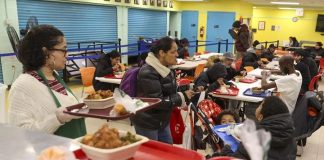 El 39 % de los latinos en EE.UU. se saltan comidas por falta de dinero, según un sondeo – El Nuevo Diario (República Dominicana)