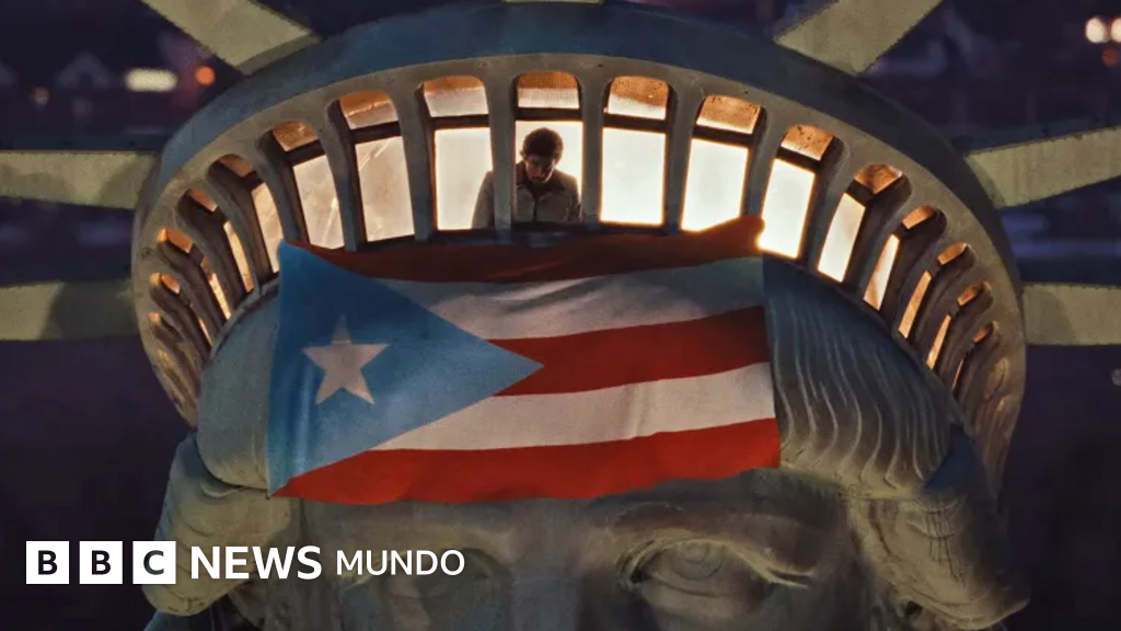 El potente mensaje de apoyo a los inmigrantes en EE.UU. que lanza Bad Bunny en el videoclip de "NUEVAYoL"