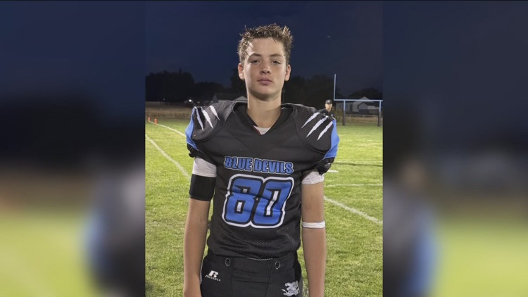 Freshman football player Bryce Hanson overcomes game injury, fuels recovery with community support