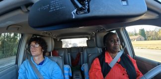 From grocery store strangers to carpool companions: Act of kindness forms an unexpected friendship