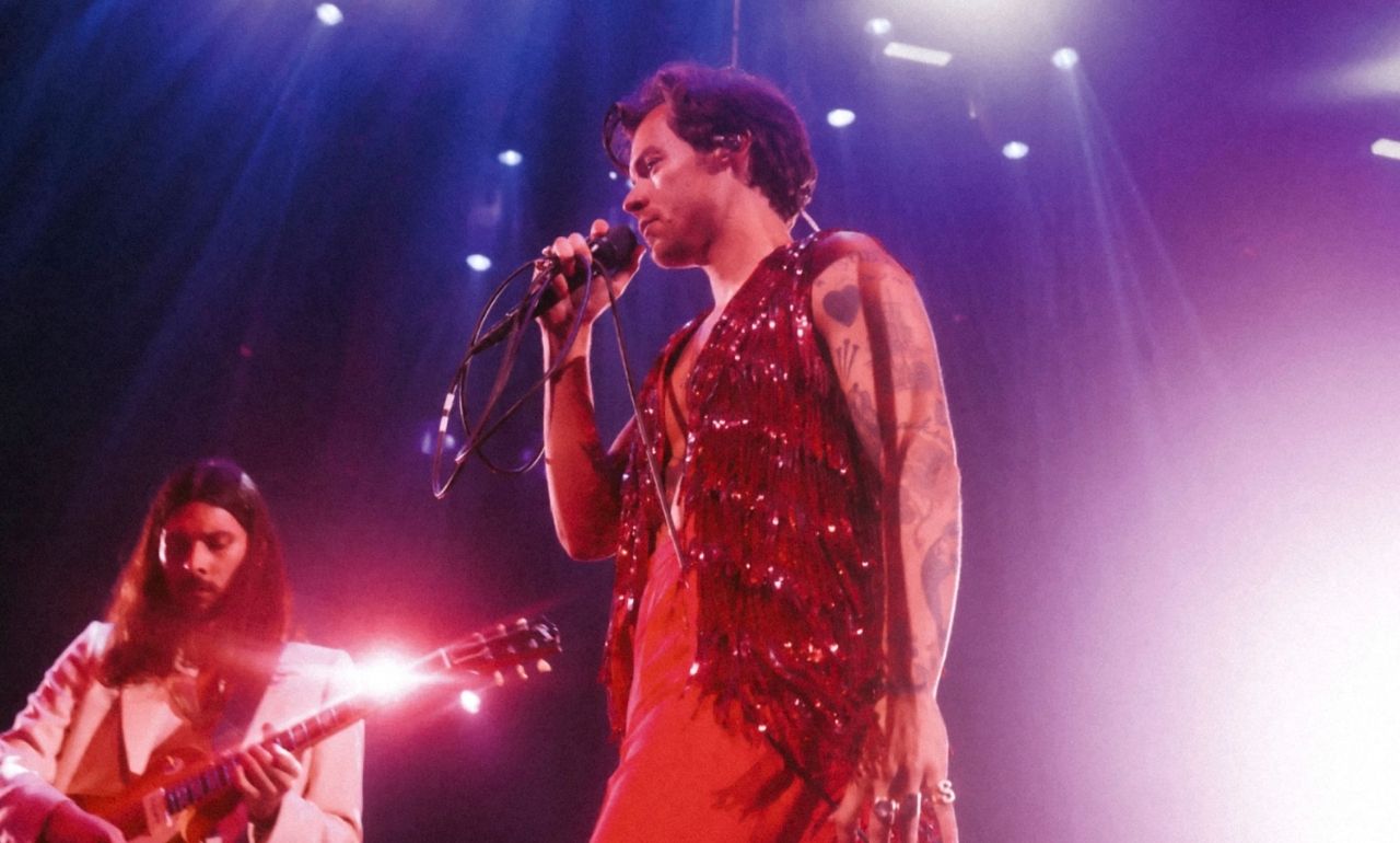 Harry Styles sorprende con el lanzamiento del videoclip ‘Forever, Forever’