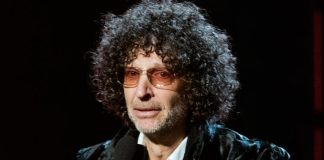 Howard Stern signs new deal after months of speculation about his future