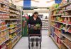 Los latinos, nacidos en EE.UU. e inmigrantes, ahora tienen más poder económico