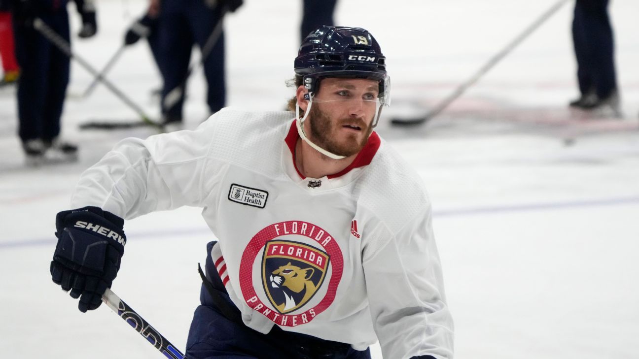 Matthew Tkachuk practices with Panthers for 1st time this season