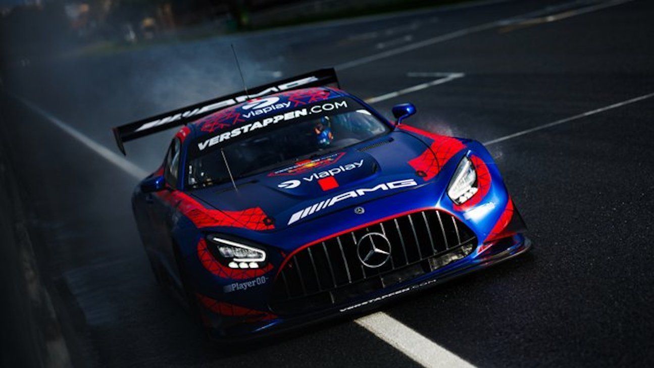 Max Verstappen Racing llega a acuerdo con Mercedes