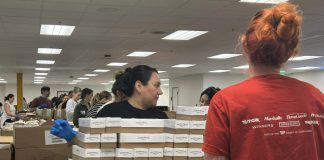 Miles de latinos llenan bancos de alimentos en EE.UU. ante la creciente inflación