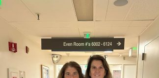 Thomas (a la izquierda) y Rodman en el hospital.