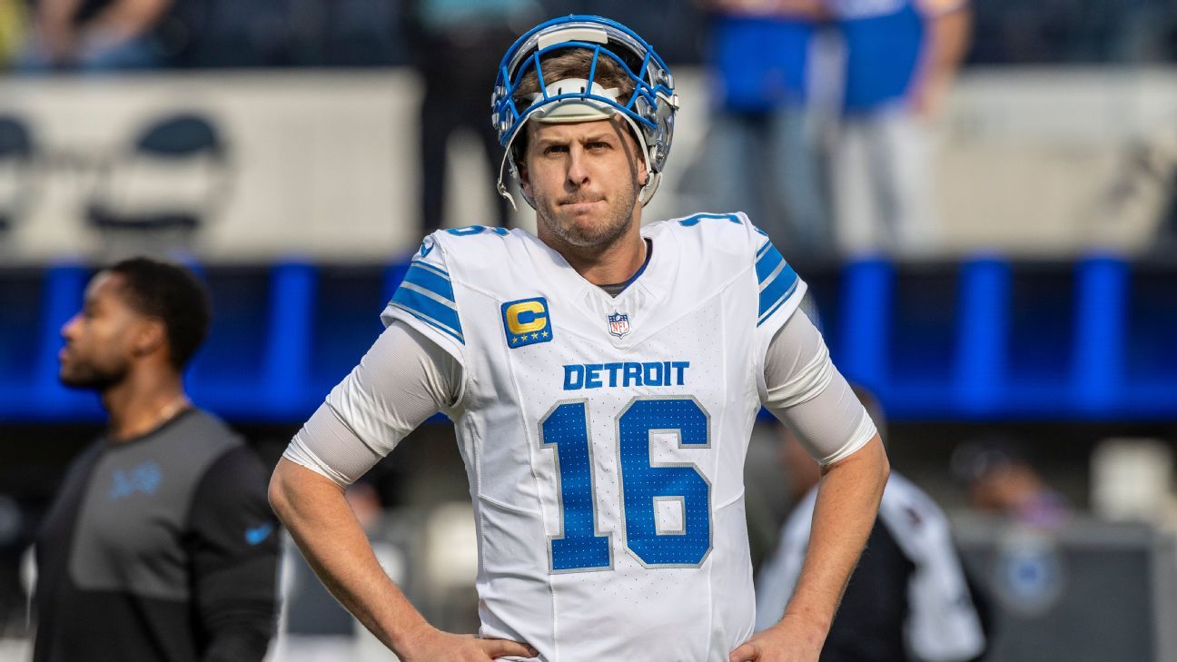 NFL Week 16 picks, predictions, schedule, odds, fantasy tips