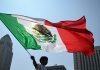 Por qué en las protestas de Los Ángeles ondean banderas mexicanas