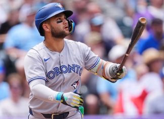 Updated contract projections for top four free agent hitters
