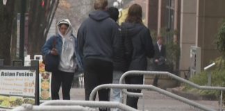 Atlanta roads avoid worst of icing, but crashing ice off Midtown buildings becomes issue