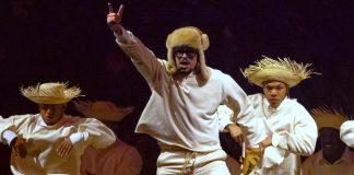 Bad Bunny cantó un himno de protesta latinoamericano y no pudo ser más oportuno