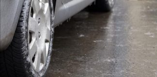 Driving tips for those that have to hit the road this weekend