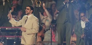 How much do performers get paid for the Super Bowl halftime show?