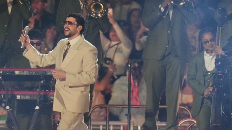 How much do performers get paid for the Super Bowl halftime show?