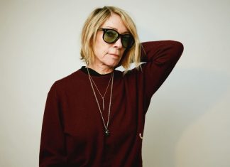 Kim Gordon anuncia su tercer álbum de estudio, Play Me
