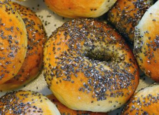 National Bagel Day: Where to score free or discounted bagels