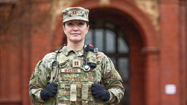 National Guard captain helps deliver baby inside car days before Christmas
