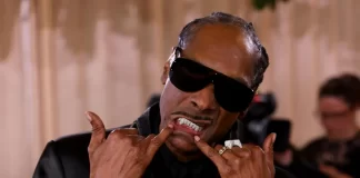 Snoop Dogg to Star in Eli Roth’s ‘Don’t Go in That House, B—h!’