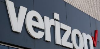 Verizon outages reported across U.S.