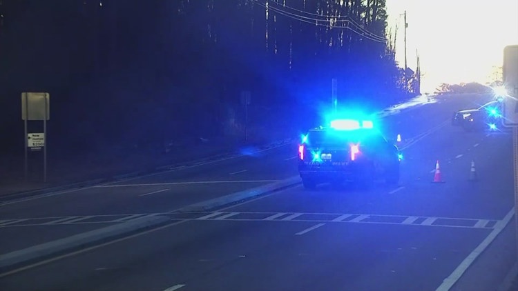 Crews working to repair water main break on Covington Highway