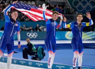 Did Team USA win gold in speedskating team pursuit?
