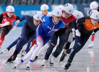How did Team USA do in the women's speedskating mass start final event?