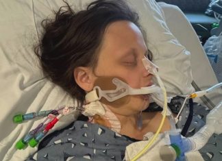 Arizona woman gets life-threatening illness after eating meal with friends