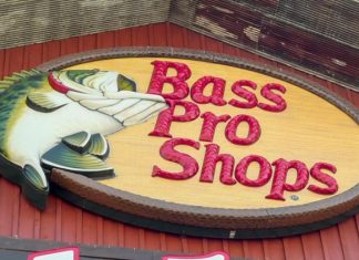 Bass Pro Shops offers free family photos with Easter Bunny