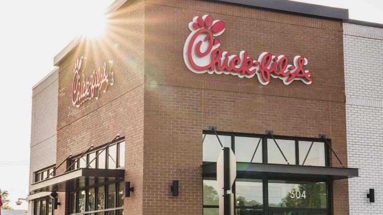 Chick-fil-A 'cell phone challenge' gains attention on social media. It started in metro Atlanta.