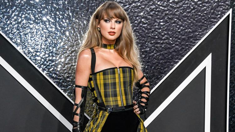 'Swiftie' is officially a word in the dictionary 'Swiftie' is officially a word in the dictionary
