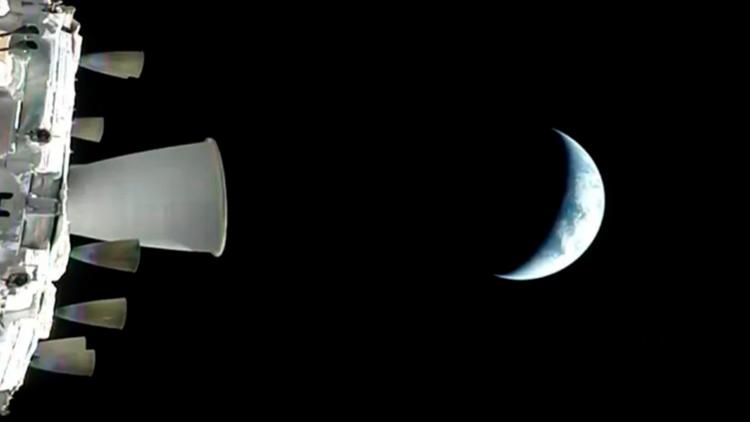 Artemis II passes halfway point to moon on first crewed Artemis II passes halfway point to moon on first crewed mission in decades